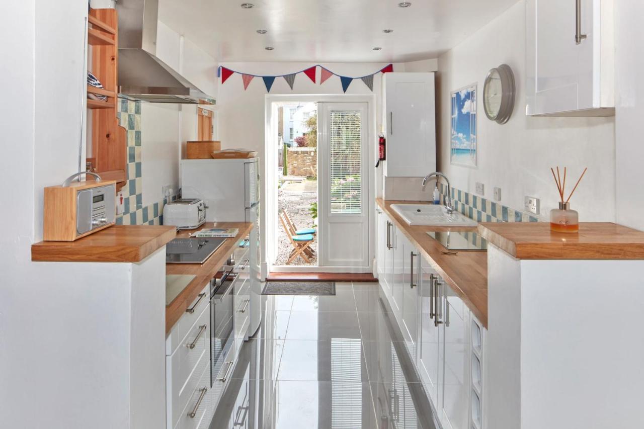 Spacious Coastal Cottage Close To Beach - Bailey Cottage Deal Exterior foto