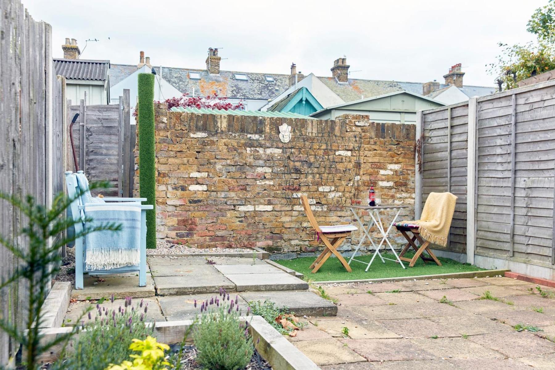 Spacious Coastal Cottage Close To Beach - Bailey Cottage Deal Exterior foto